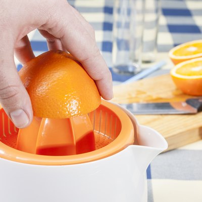 Squeezing oranges