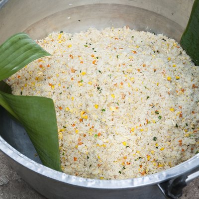 Fried rice on banana leaf