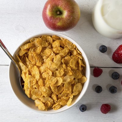 Cornflakes in a bowl