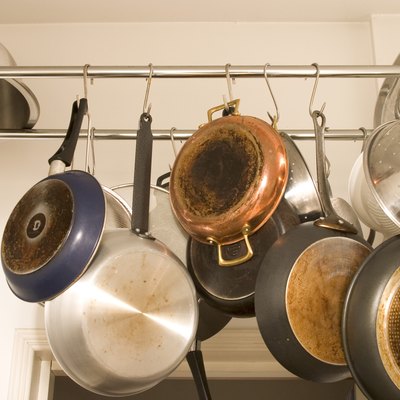 Cooking pans