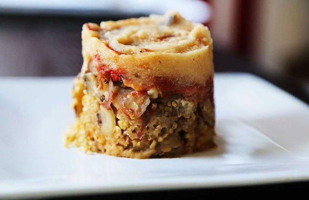 慢炖锅素食主义者Moussaka地中海饮食慢炖锅食谱
