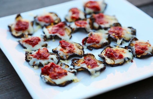 eggplant recipes Eggplant Parm Pizza Chips