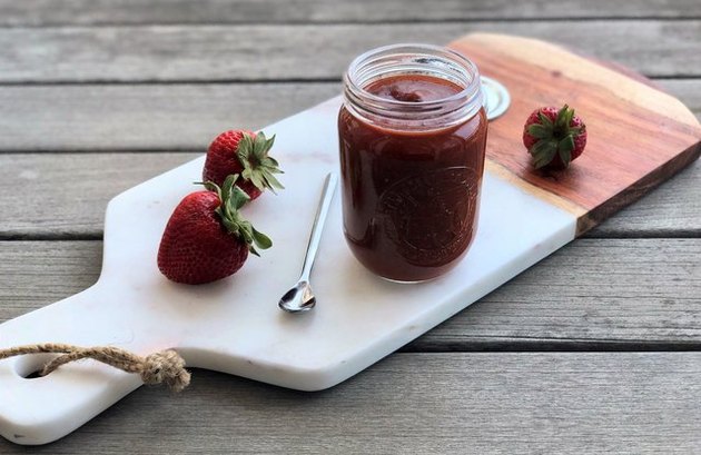 Berry-Sweetened Barbecue Sauce recipe.