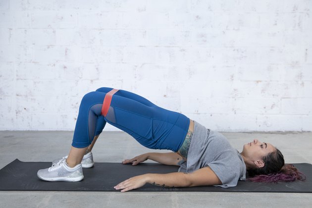 Jordan Shalhoub Doing a Resistance Band Booty Workout