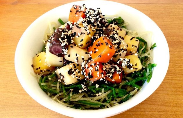 Vegan Paleo Rainbow Carrot Poke