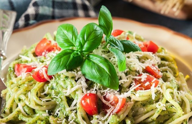 Garden Pesto Linguine recipe