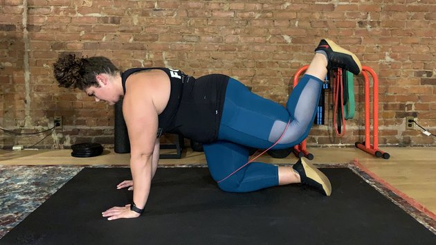 Move 7: Quadruped Hip Extension