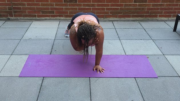Move 4: Plank Shoulder Taps