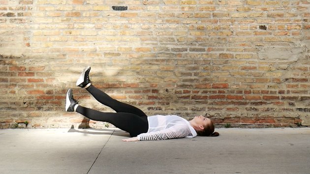 Leg Lift Exercises for Lower Abs | Livestrong.com