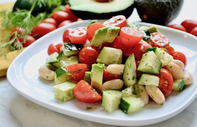 Tomato and White Bean Salad With Herbs oven-free, hydrating dinner recipes