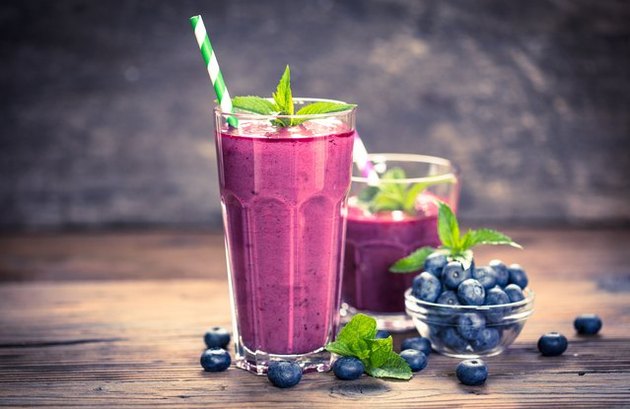 Blueberry Protein Power Smoothie blueberry breakfast recipes