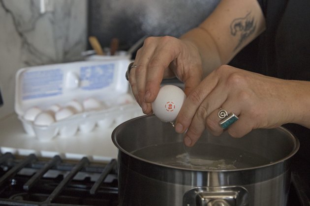 poaching eggs