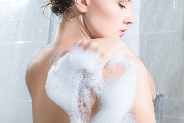 reasons-for-itchy-skin-after-a-shower-livestrong