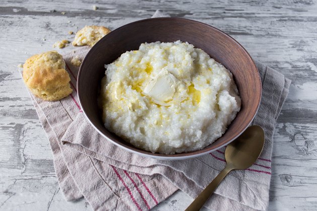 southern grits with hominy