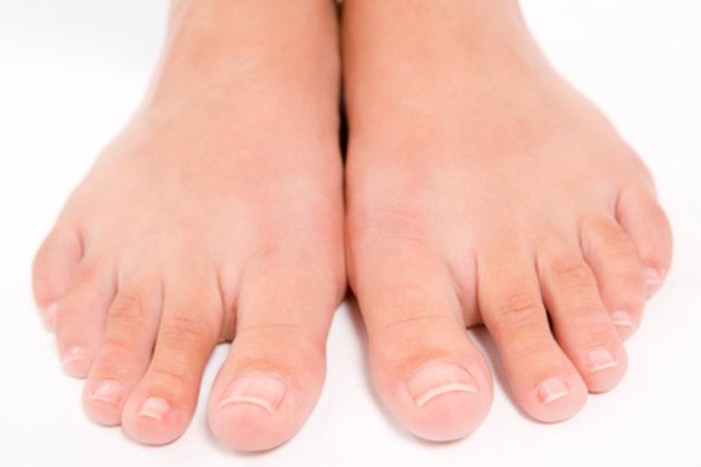 how-to-make-my-toenail-grow-back-without-fungus-livestrong