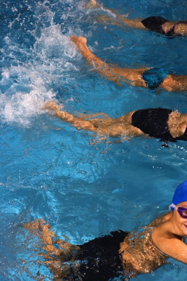 What Causes Leg Cramps While Swimming?