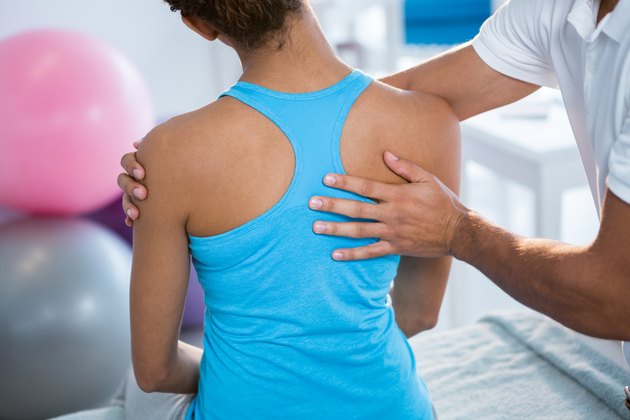 how-to-heal-a-pulled-shoulder-muscle-livestrong