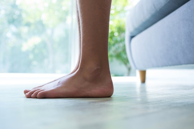 arch-building-exercises-for-flat-feet-livestrong