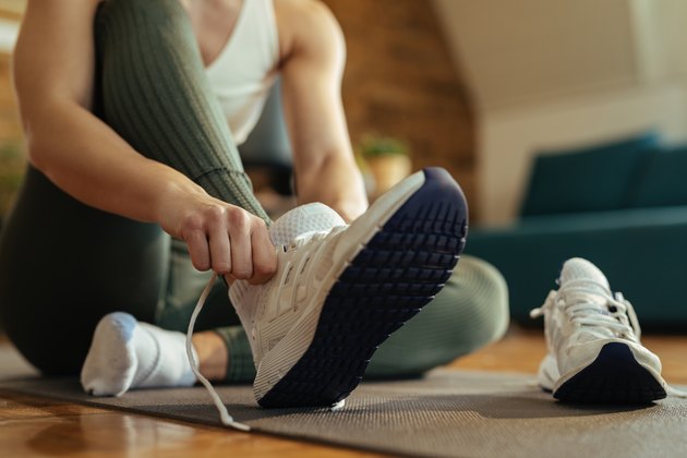 The 5 Best Athlete's Foot Treatments, According to a Doctor
