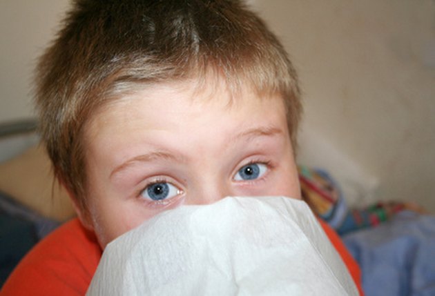 causes-of-a-persistent-runny-nose-cough-livestrong