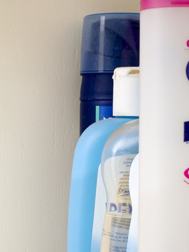 Shampoos, cocamidopropyl betaine