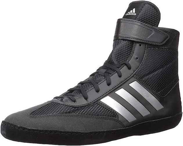 These Adidas wrestling shoes feature a mesh upper with synthetic leather and suede overlays that guarantee breathability and flexibility, while ankle strap provides added support.