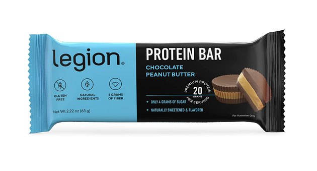10 Best & Worst Protein Bars at Costco, According to Dietitians