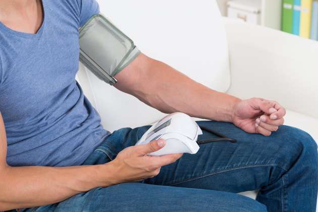 How to Check Someone's Blood Pressure Manually | Livestrong.com