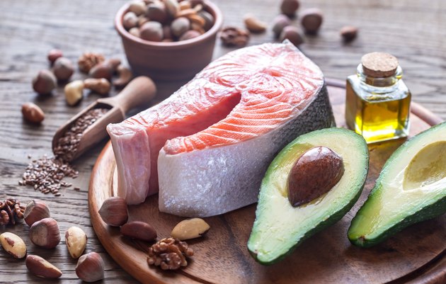 Food with Vitamins E and B12