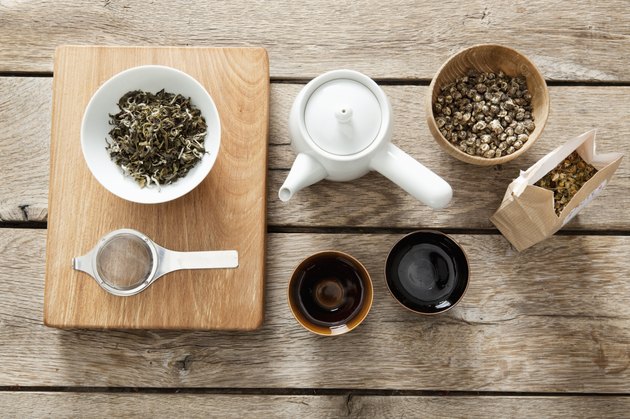 stilllife of making tea.