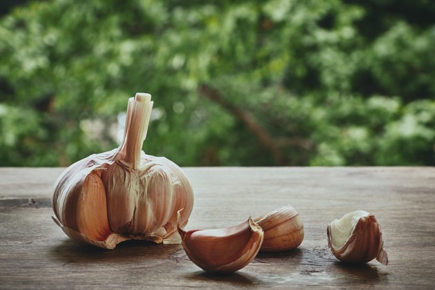 Raw garlic