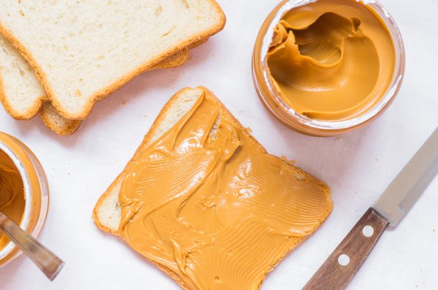 Sandwich with peanut butter