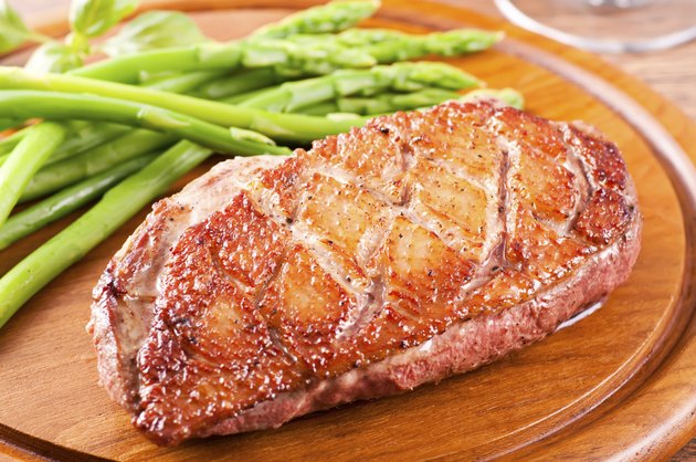 Duck Breast with Asparagus