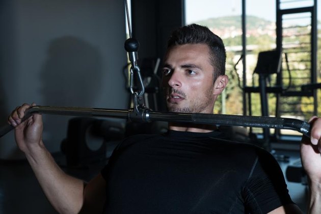 Lat Pulldown Heavy Weight Exercise For Back