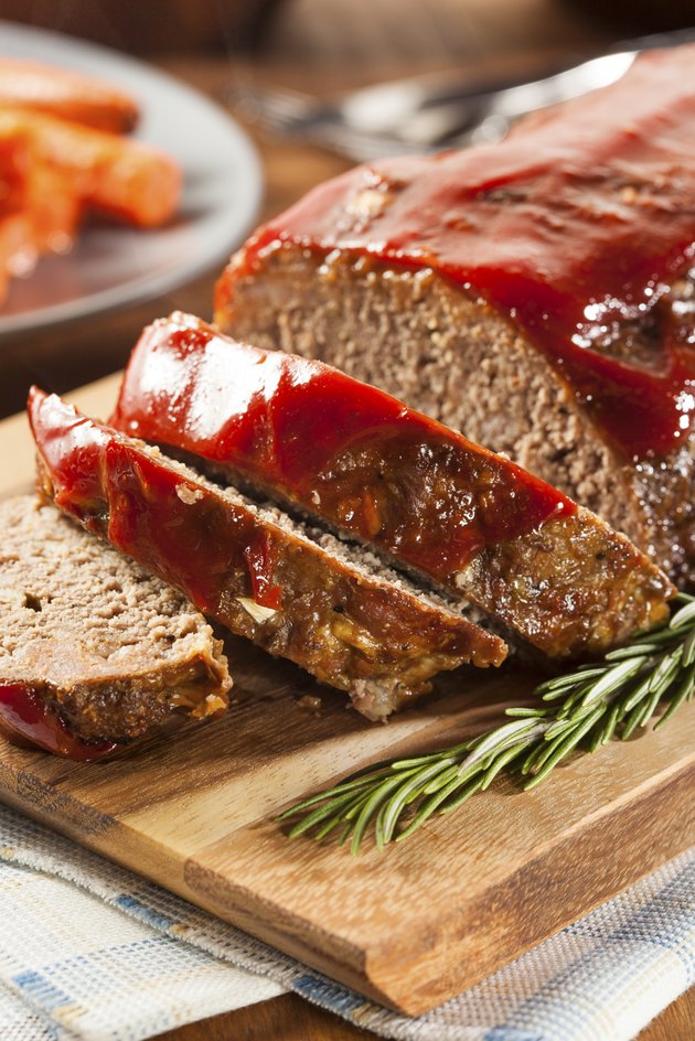 How to Cook Meatloaf in the Microwave