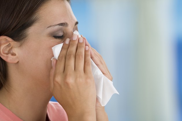 can-seasonal-allergies-make-you-sleepy-livestrong