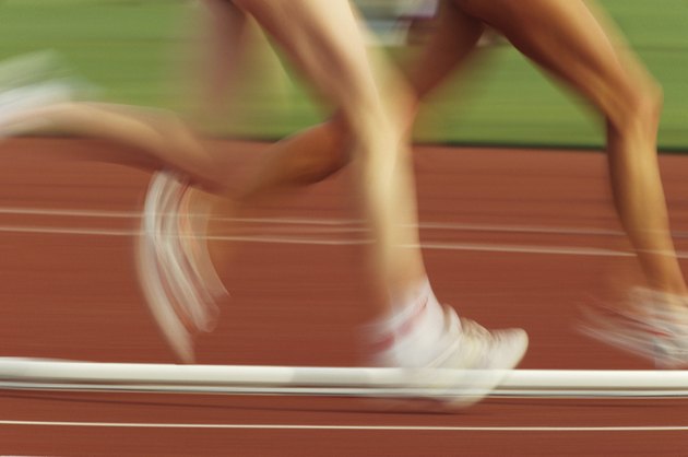 Track runners, low section