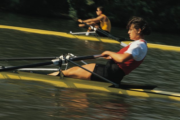 Women in sculling race