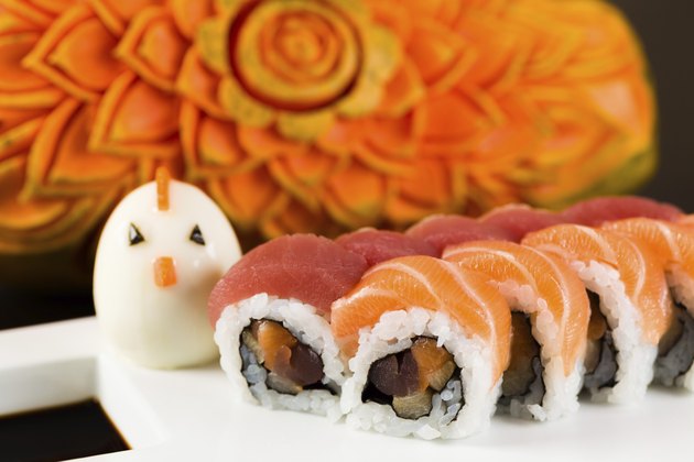 Tuna and Salmon Roll