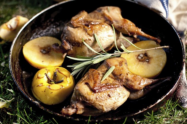 Roasted quaisl with quince