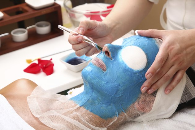 woman getting a beauty mask