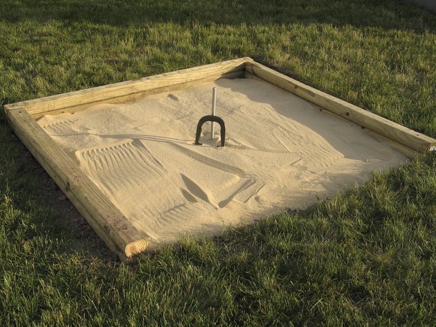 Game of Horseshoes, Recreational Pursuit