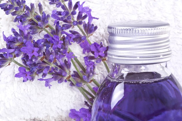 Lavender bathing oil