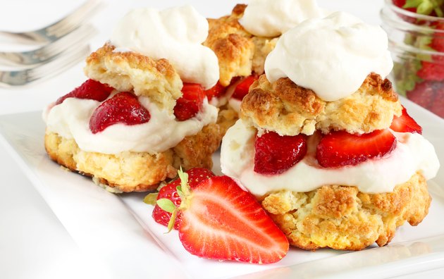 Scones, strawberries and cream