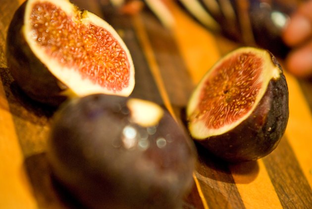 Chopped figs