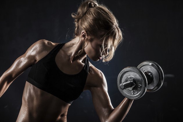 Fitness with dumbbells