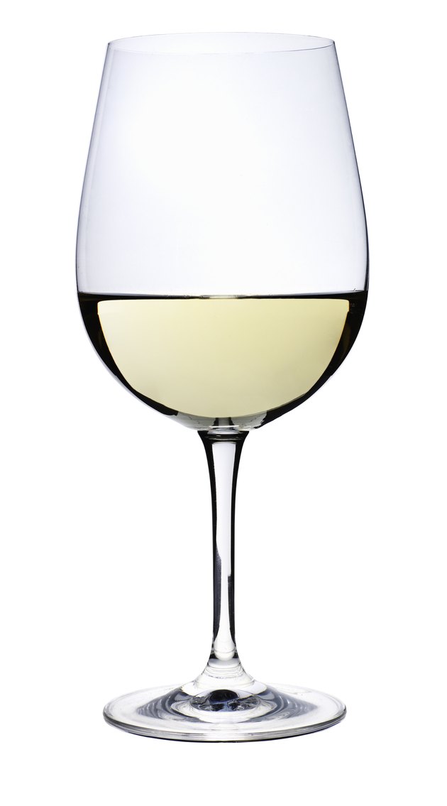 White wine, studio shot