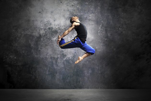 Modern urban dance