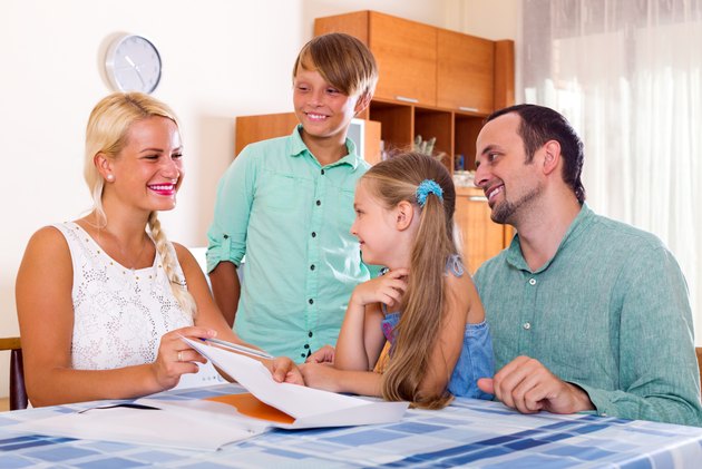 Young family and the agent