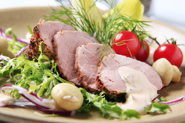 How to Cook a Pork Loin Roast With Olive Oil in Aluminum Foil | Livestrong.com